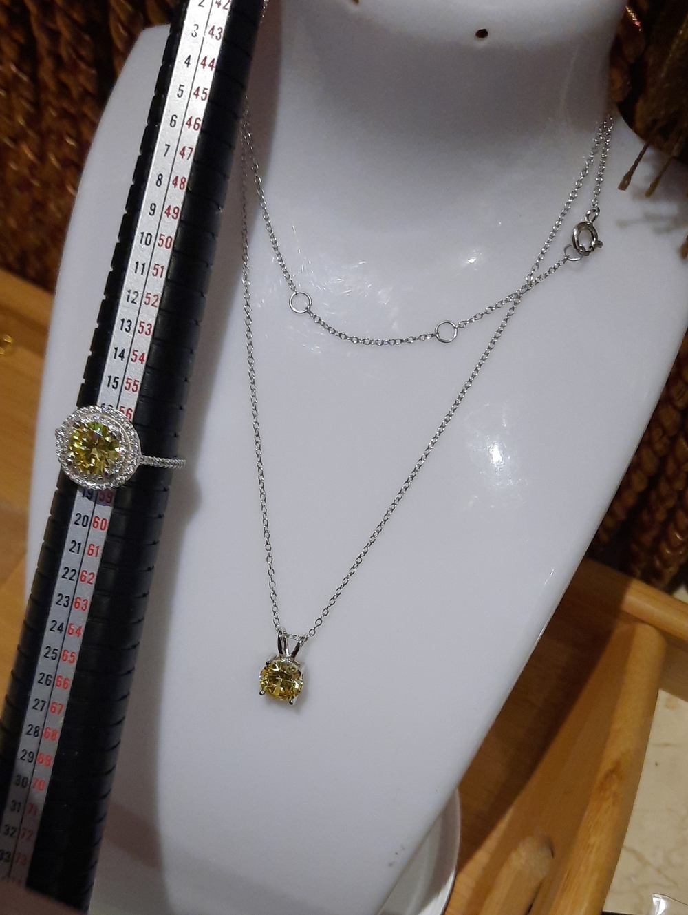 NWT SOLID STERLING SILVER DIAMONELLE CANARY CZ HALO RING & SOLITAIRE NECKLACE